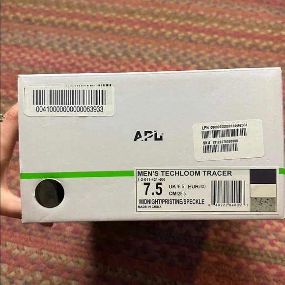 NEW IN BOX APL MENS TECHLOOM TRACER RUNNING SHOES NAVY